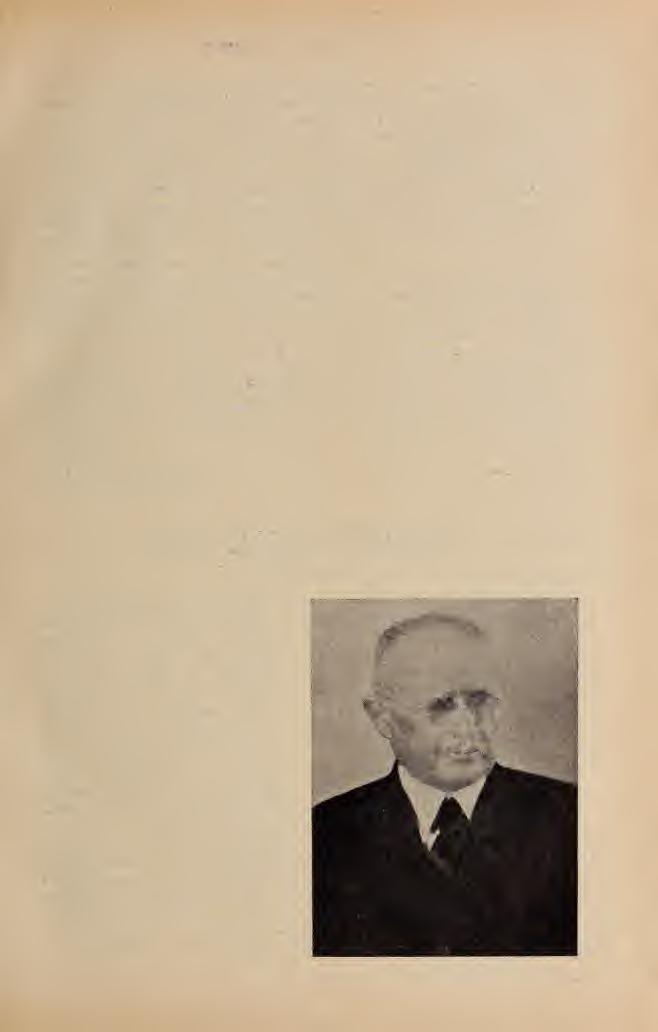 MEMORY OF H. HORUSITZKY disagreed, because soil structure and physical behaviour were only secondarily concerned in establishing soil-groups. Beside pedology Horusitzky cultivated palaeontology too.
