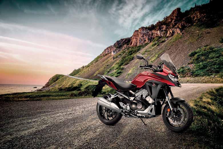 TALÁLJA MEG A MENEKÜLŐUTAT! A VFR800X Crossrunner nyergében Ön is meglelheti a szabadságot!
