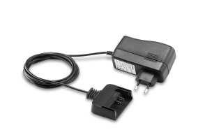 3.2 TERMÉKKÍNÁLAT KHB 5 Battery KHB 5 Battery Set Készülék akkumulátor és standard töltő nélkül Készülék akkumulátorral és standard töltővel 11 3.