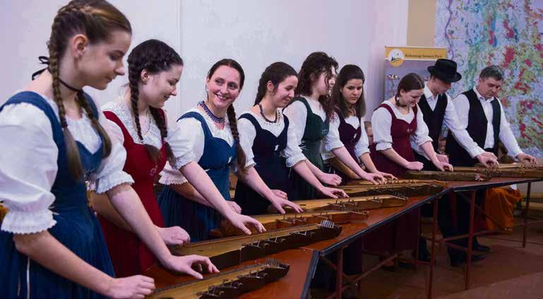 8 KULTÚRA Második helyezést ért el a Bolyai János Gimnázium csapata a Deutsch.Karriere.Erfolg kampány német nyelvű videókészítő versenyén.