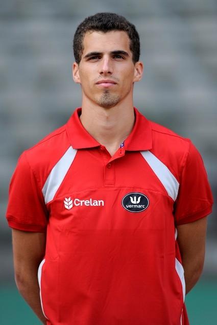 ATHLETES Eline Berings Place & date of birth: 28/05/1986 in Ghent Place of issue: Berchem Discipline: 100m Hurdles Club: OLSE Coach: Lieve Van Mechelen SB: 12.87 PB: 12.