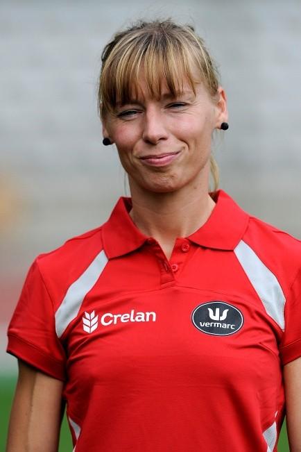 05 Laetitia Libert Place & date of birth: 12/11/1979 in Huy Place of issue: Villers-le-Bouillet Discipline: 4x400m Club: USBW Coach: