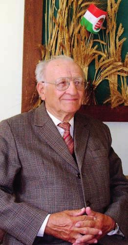 szeptember 14- én volt Szegeden, végakaratának megfelelően szűk családi körben. Harmati István Békéscsabán született 1919. február 10-én. A békéscsabai Evangélikus Gimnáziumban 1947-ben érettségizett.