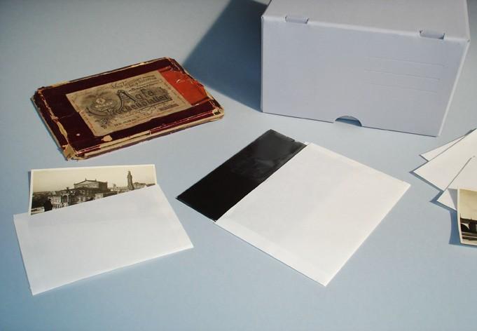 13. oldal PAD papírtasak A tasakok fotográfiai anyagok tárolására kifejezetten ajánlott,nem pufferelt ( ph 6.6 ), natúr fehér színű, optikai fehérítőt nem tartalmazó papírból készültek.