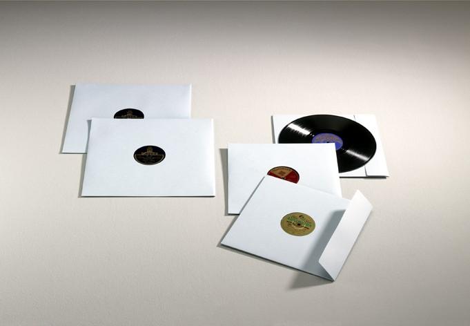 Megfelel: ISO 9706 Prémium plusz minőség, fehér színű archivális karton, 120 g/m² Külső / Belső méret 61315M 22,9 x 16,2 cm ( A5 ) 61310M 32,5 x 23 cm ( A4 ) 61300M 36 x 25 cm ( Fólió ) 100 db 147