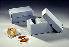 Az album 33 albumlapból (fehér, 300 g/cm²-es, PAT izsgálattal rendelkező, nem pufferelt, savmentes, cellulóz karton) áll.
