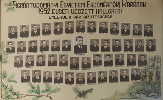 Első sor: Hulják József, Szepesi András, Gyurisits Tamás, Kálnay Ubul, Király László, Juhász Imre, Búza István, Suba János, Tuzson Tihamér,Vaszi Andor, Buzási László, Chrenóczy N.