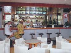 Hotel Acapulco**** Fekvése: A központtól 150 méterre, a