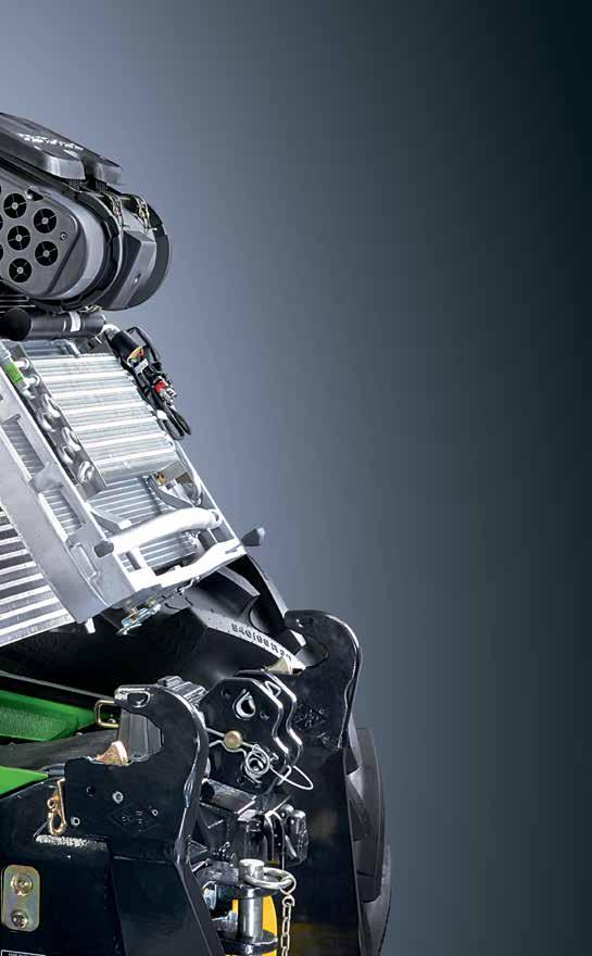 Hatékony és kompakt hűtőrendszer az intercooler, a motor, a sebességváltó és üzemanyaghűtő, valamint a légkondicionáló kondenzátora számára.
