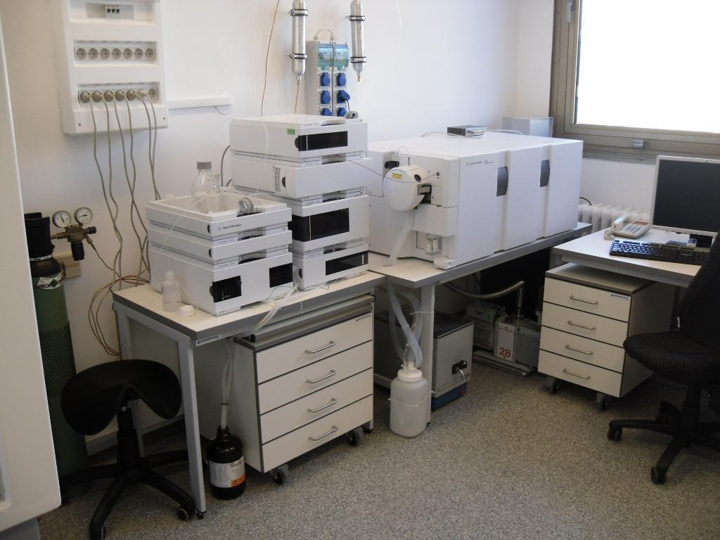 HPLC MS