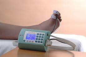 lábujj vérnyomásmérő és tcpo 2 mérő készülék