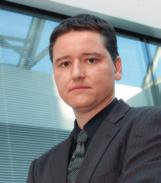 Legmagasabb szintű biztonsági felszerelés, masszív kivitel és a lehető legegyszerűbb kezelés jellemzi a Power-csomagot.