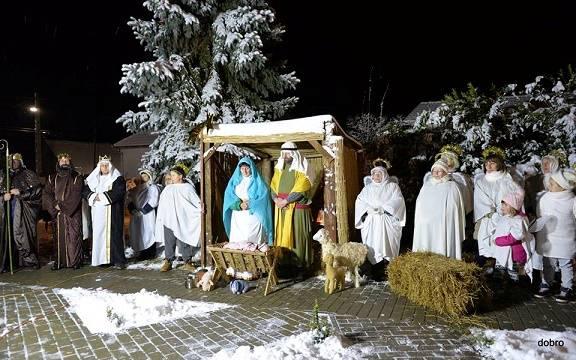 is annyira amatőr színészeinknek és minden segítőnek az Adventi vásár után