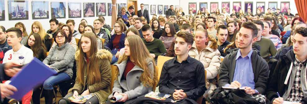 EGYETEM 5 SEGÍTSÉG A DIPLOMÁHOZ Milliós árelőnyben Kecskemét gazdasági képzései Nagy volt az érdeklődés a tanév utolsó nyílt napján is Január 16-án tartotta az idei felvételi időszak utolsó