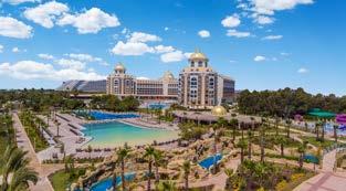 TÖRÖKORSZÁG / ANTALYA U DELPHIN IMPERIAL www.delphinimperial.com (00 90) 242 320 0700 Fekvése: A szálloda Lara Beachen fekszik, közvetlenül a homokos-aprókavicsos tengerparton.