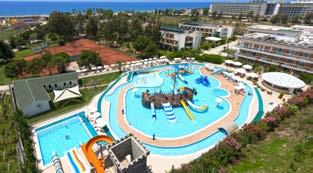 TÖRÖKORSZÁG / ALANYA CLUB KASTALIA www.clubkastalia.com.tr (00 90) 242 565 1315 Fekvése: A hotel a Konakli-öbölben, közvetlenül a tengerparton található, Alanya városközponttól kb.