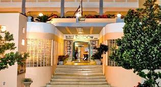 500 m-re fekszik, ahol számos étterem, szórakozóhely, valamint kávézó várja a vendégeket. A hotel a tengerparttól mindössze kb. 150 m-re, míg a repülőtértől kb. 20 km-re épült. Rodosz város kb.