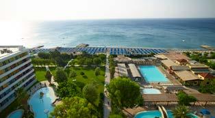 GÖRÖGORSZÁG / RODOSZ 177 400 Ft www.blueseahotel.gr (00 30) 224 108 5512 BLUE SEA BEACH RESORT Fekvése: A szálloda Faliraki közelében fekszik, a homokos tengerparttól kb. 10 m-re, Rodosz városától kb.