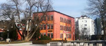 PARTNER NEWS The Municipality of Velenje is about to test the crowdfunding approach for energy renovation of a historical building used by the University for Life-long