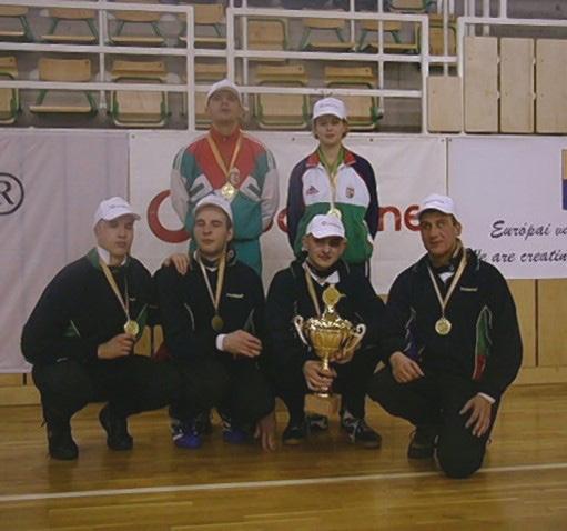 Csörgőlabda http://goo.gl/rs5wkc http://goo.gl/rxctgw http://goo.gl/3xzmp5 A csörgőlabda sport a második világháború után alakult ki.