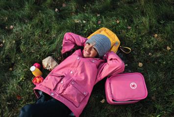 Kånken Mini Cooler Kånken Toiletry Bag Cikkszám 23782 Anyag G-1000 HeavyDuty Eco: 65% poliészter, 35% pamut 100% poliamid Magasság