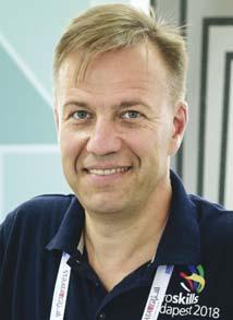magabiztosság növelő tényező is. Ezért a gyakorlati készég fejlesztésének a szakképzésben is nagyobb hangsúlyt kellene kapnia mondta el lapunknak Pete Zoltán.