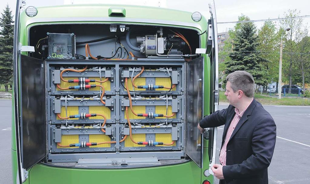 fotoreportáž 19. květen 2017 9 ELEKTROBUSY: Budoucnost v MHD na Mostecku? Vydavatel: Media Info System, a. s.