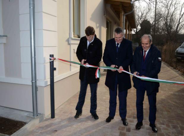 Az eseményt megnyitotta Mészáros Miklós Balatonboglár polgármestere. Köszöntőt mondott még Biró Norbert, a megyei közgyűlés elnöke és Móring József Attila, a térség országgyűlési képviselője is.