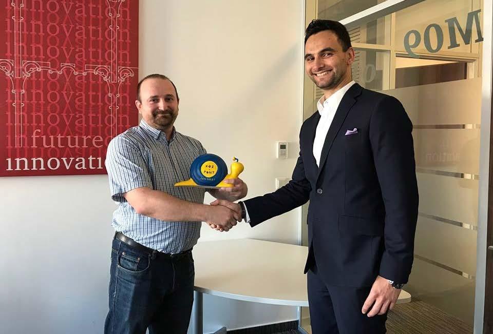 Felelős partnerség 23 Oktatói kalapban Számos kollégánk állt a katedrára az elmúlt pénzügyi évben egy-egy szeminárium-sorozat vagy éppen workshop megtartása közben.
