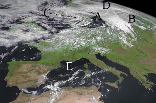 XIII. Az MSG-3 (10 pont) Teljesen jól működik az európai meteorológiai intézetek által közösen működtetett Meteosat hálózat legújabb tagja, az MSG-3.
