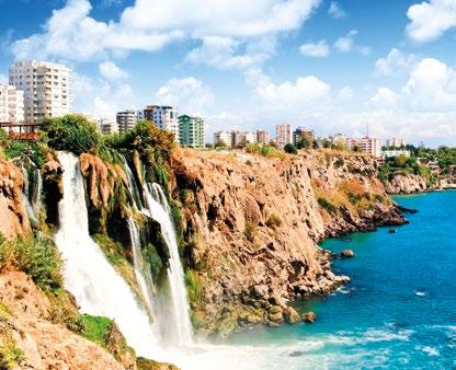 Az országba látogatók népszerűségi listáján előkelő helyet foglal el a mintegy 1,2 millió lakosú település, évente több millió turista keresi fel.