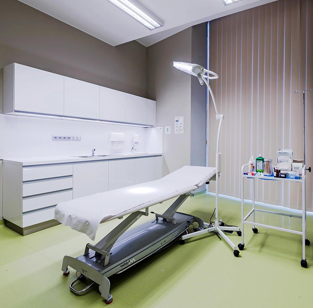 Világszerte több mint 300 millió ügyfél számíthat a nap 24 órájában bármikor arra, hogy ha
