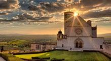 NAP Mai nap Itália egyik gyöngyszemét, Szent Ferenc városát, Assisi-t fedezzük fel. Séta a gyönyörű középkori város utcáin, miközben megtekintjük a Szt.