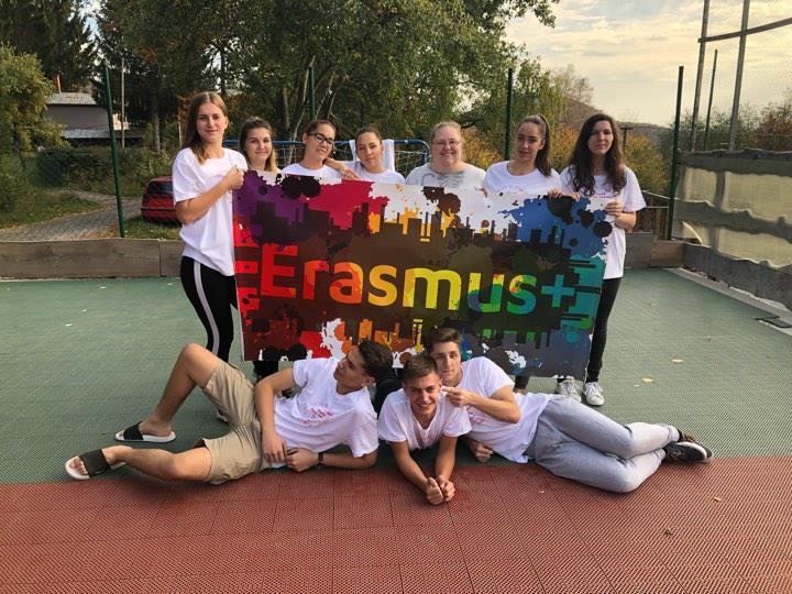 A Baross az Erasmus+ programjában Mi is az Erasmus+ és hogyan kötődik az iskolánkhoz?