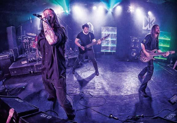 , 20h 5900-6900 Ft jazz is számontartanak ekkortájt: egyik a Dimebag Darrell előtt tisztelgő Ride For Dime, másik pedig a Stagediving Fesztivál napja.