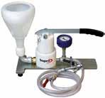 Injetktáló pumpa Injektionspresse Soprodur MicroHohlraumSchlämme injektálásához 6 8 mm-es furatokba kis nyomású eljárással.
