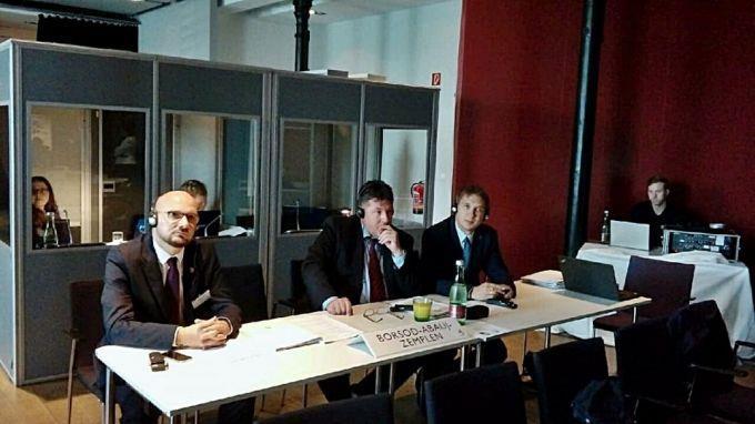 19 Nemzetközi szervezetek munkájában és nemzetközi együttműködési programokban való részvétel Európai Bortermelő Régiók Gyűlése (AREV) Az 1988-ban alapított Európai Bortermelő Régiók Gyűlése (AREV)