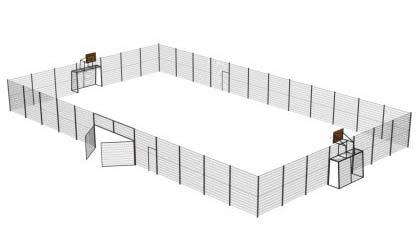 MULTIFUNKCIONÁLIS ARÉNA Egyedi gyártású, acélszürke, 12.8x22.5m méretű fém sportpályakerítés, 3m magasságban, beépített kombinált labdarúgó kapuval és kosárlabda palánkkal (2 db).