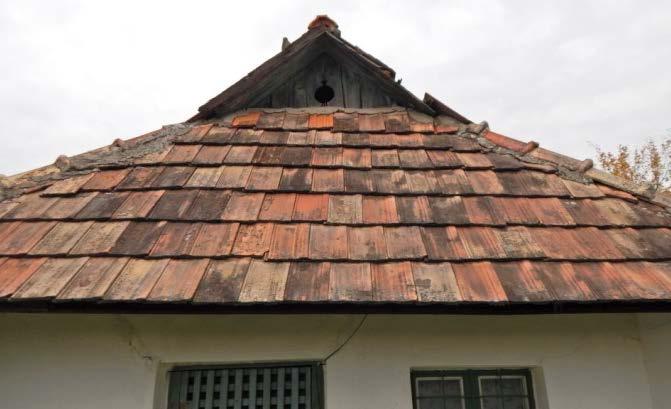 Az épületek homlokzata, a színek, a nyílászárók típusai, illetve a