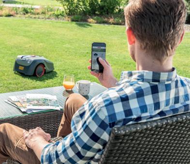 Az áttekinthető kezelőfelületen a Robolinho programozása gyerekjáték. Egyszerűen adja meg a napokat és időszakokat, amikor a robotfűnyírónak üzemelnie kell és kész is!