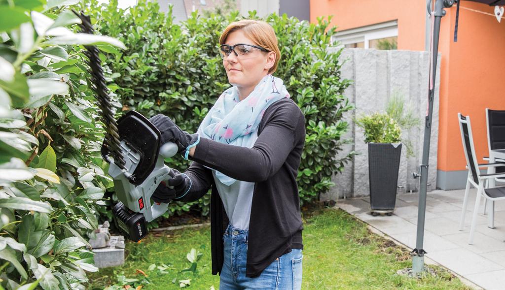 AKKUS KERTI GÉPEK Engem a kertészkedés kapcsol ki igazán.