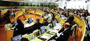 3. Az előadók kinevezésének előkészítése A szakbizottsági ülések előtt az egyes szakbizottságok elnöke, alelnöke és politikai koordinátorai zártkörű ülésen vitát tartanak, és javaslatokat fogadnak el