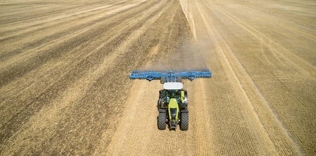 Mindig a megfelelő nyomon CLAAS kormányzási rendszerek Kormányzási rendszerek Korrekciós jelek RTK (± 2-3 cm) Rögzített referenciaállomás Hatótávolság kb.
