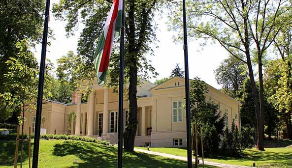 intézmények, programok Magyar Művészeti Akadémia Művészetelméleti és Módszertani Kutatóintézet Művészetelméleti és Módszertani Kutatóintézet A Magyar Művészeti Akadémia Közgyűlésének döntése alapján