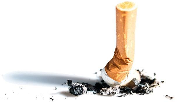 Dohányfüst összetevői Solanaceae, nicotiana tabacum: szárított leveléből készülnek a dohánytermékek >4000 kémiai anyag ~400 egészségkárosító Gázfázis CO 2 CO