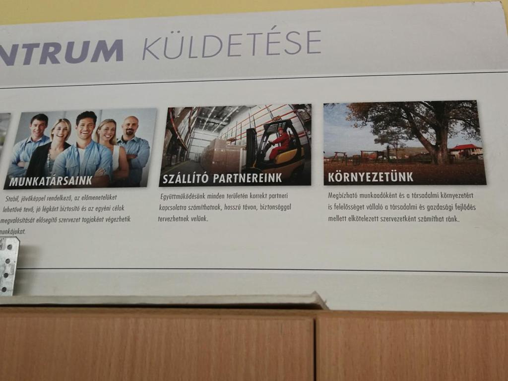 A hálózat teljes körű építőanyag kis- és nagykereskedelemmel foglalkozik, felölelve