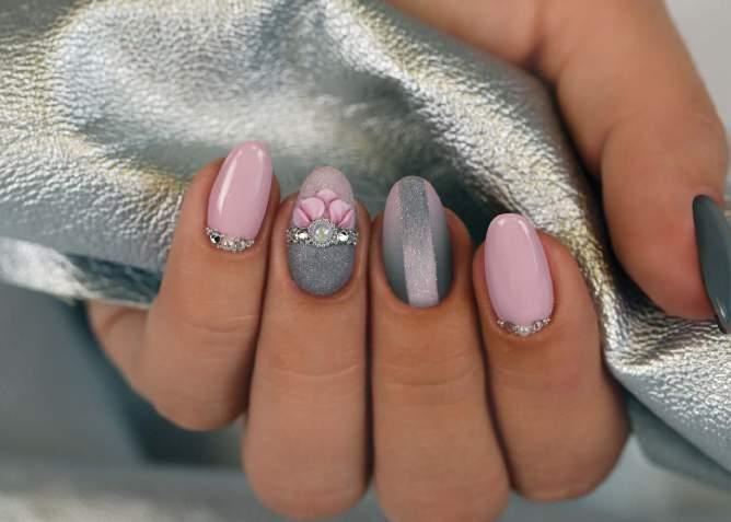 DÍSZÍTŐ MUTATÓS PLASTELIN DESIGN DÍSZÍTÉSEK LACE GEL CSIPKE ZSELÉVEL ÉS ART GEL-EKKEL PÁSZTOR DÓRA Kézápoló és Műkörömépítő,
