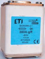 000 45, ar 2/2 500 250 G1UQ01/250A/1000V 40519 G1MUQ01/250A/1000V 40619 50.000 54 ar 2/2 500 15 G1UQ01/15A/1000V 40521 G1MUQ01/15A/1000V 40621 110.