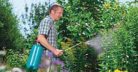 GARDENA nyomáspermetezők Nagyobb vízmennyiséghez A GARDENA nyomáspermetezői, amelyek 1,25-12 liter űrtartalmúak, kényelmesen használhatók fák, bokrok, gyümölcsösök, virágágyások permetezéséhez.