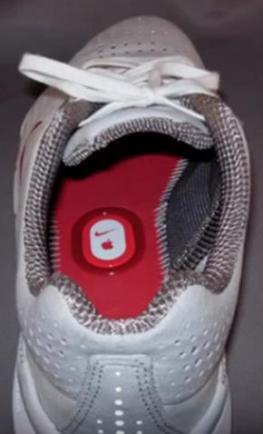Nike + futócipők, Nike + Sensor, ipod Nano, ipod touch vagy iphone).